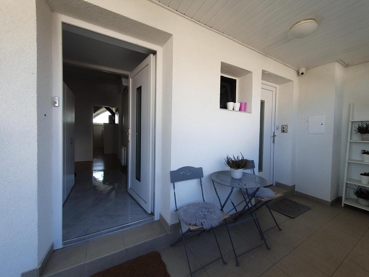 Charming Apartment Mila In Privat House With Free Parking Ljubljana Luaran gambar